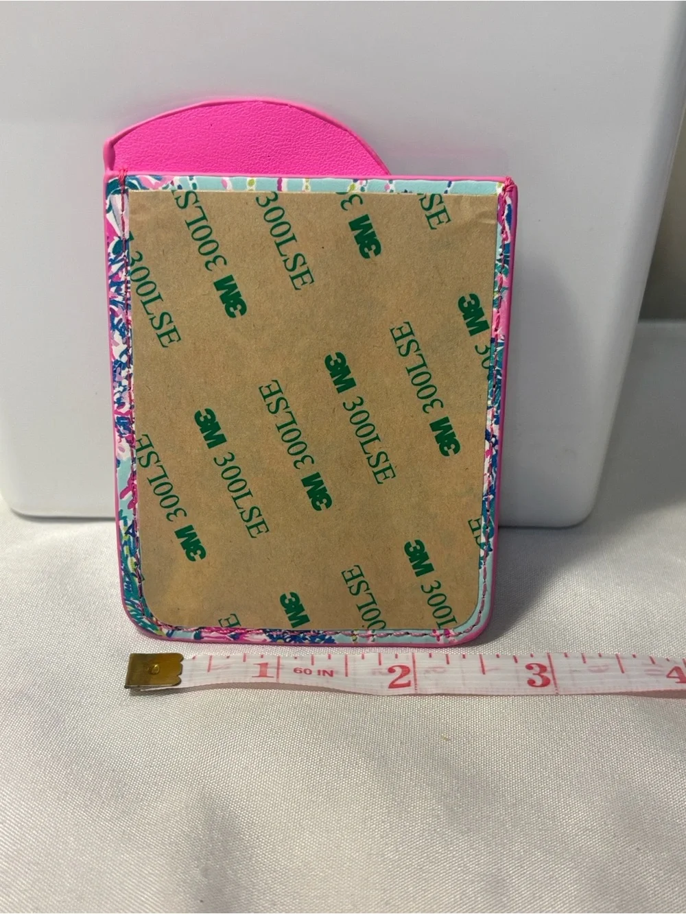 NIB / NWT Lilly Pulitzer Adhesive Leatherette Tech Pocket Citrus Wheel